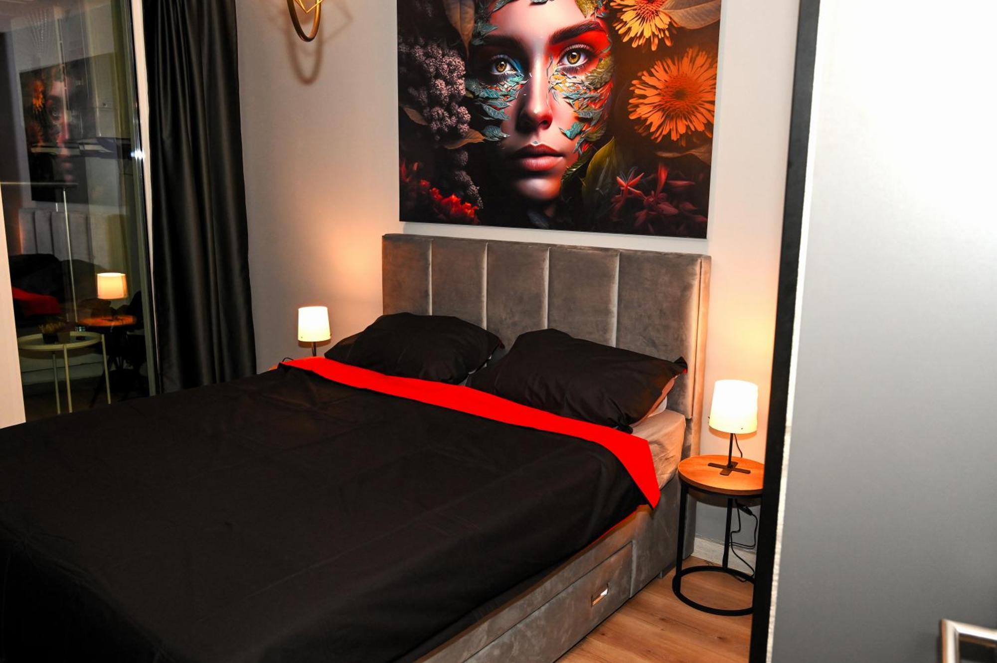 Skopje Sky Oasis Apartment ภายนอก รูปภาพ